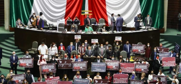 Contra reforma eléctrica, a voluntad del presidente, pone en jaque economía en México