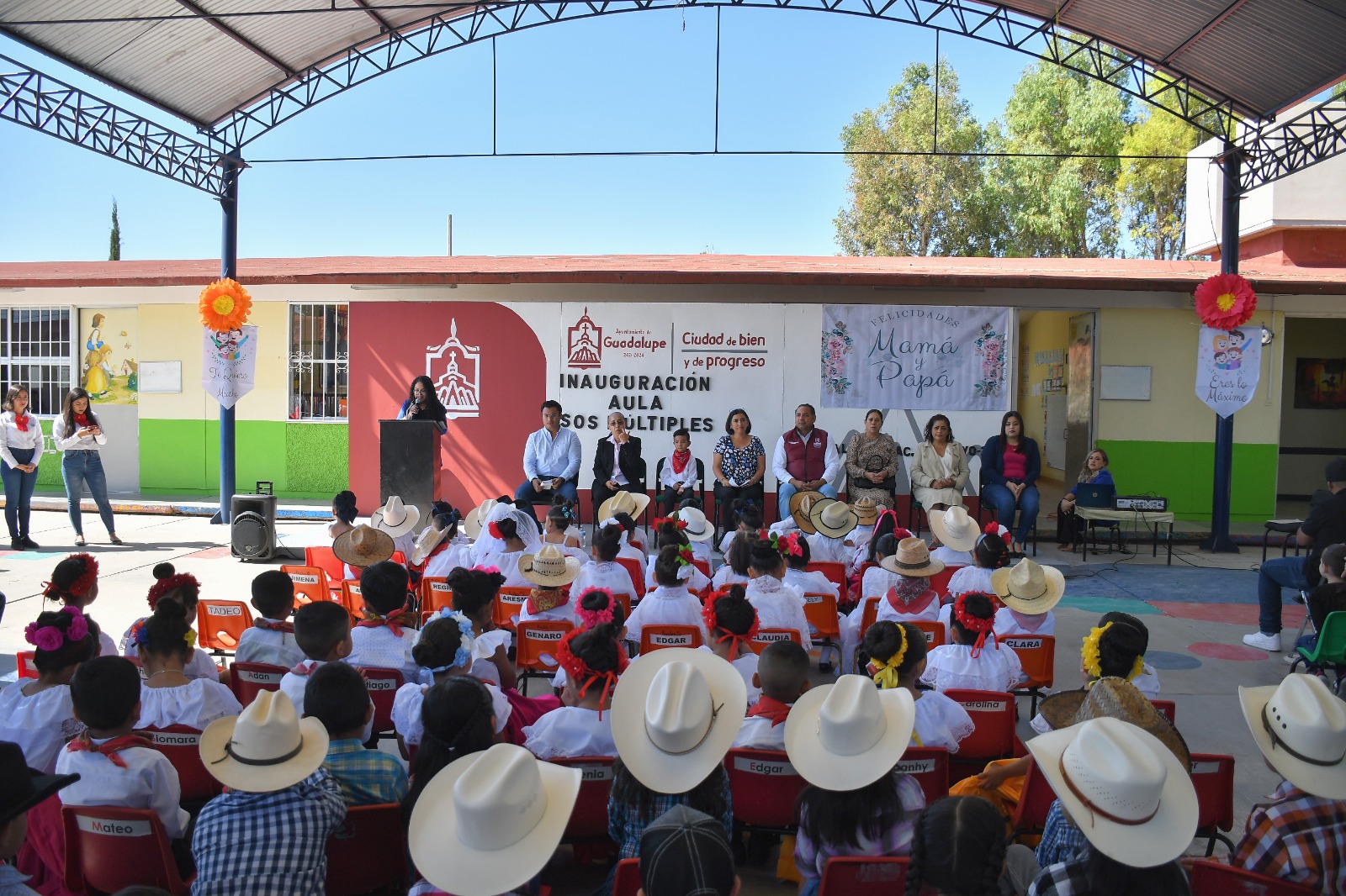 Entregan aula al Jardín de Niños Juan Escutia en la Colonia División del Norte, en Guadalupe
