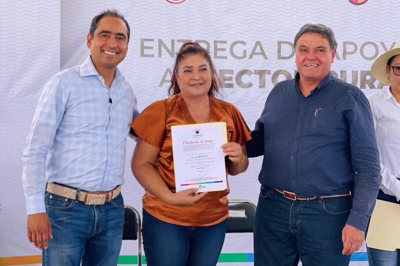 Apoyos agrícolas a mujeres y jóvenes productores