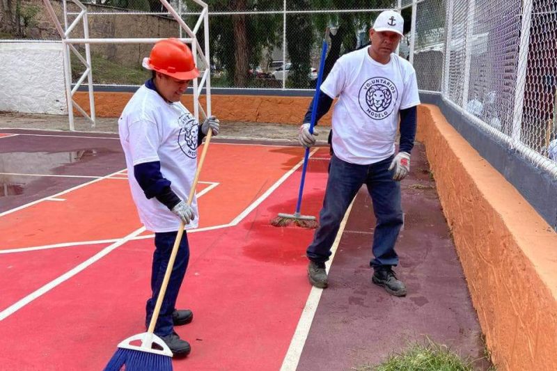 REALIZAN JORNADA DE LIMPIEZA Y REFORESTACIÓN EN LA COLONIA DÍAZ ORDAZ