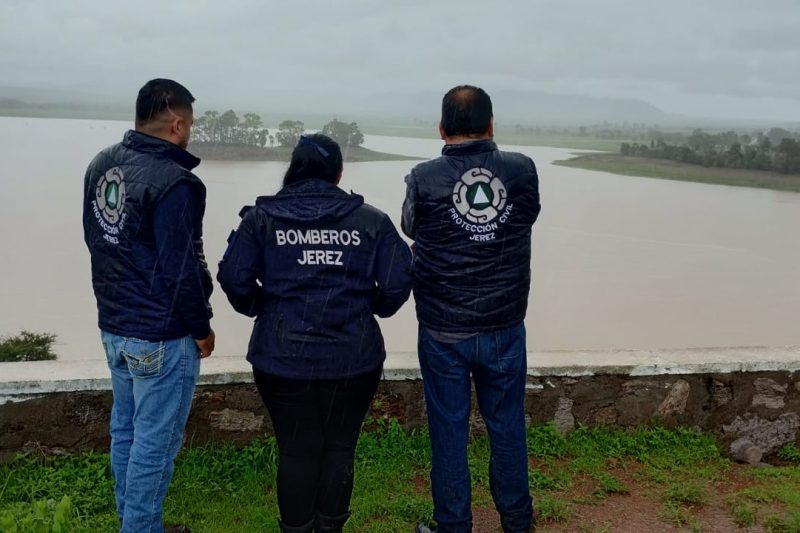 RECORRE PC DE JEREZ PRESAS Y CAUCES PARA VERIFICAR NIVEL DE CAPTACIÓN DE AGUA