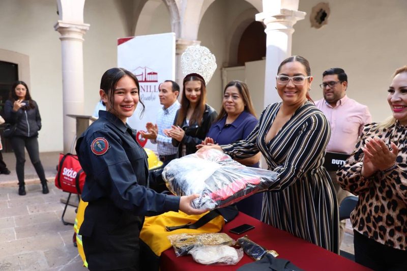 RECONOCEN EN FRESNILLO LA LABOR DE LOS BOMBEROS