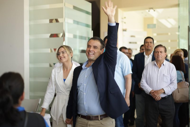 REAFIRMA MIGUEL VARELA SU COMPROMISO CON CIUDADANOS EN AUDIENCIAS PÚBLICAS