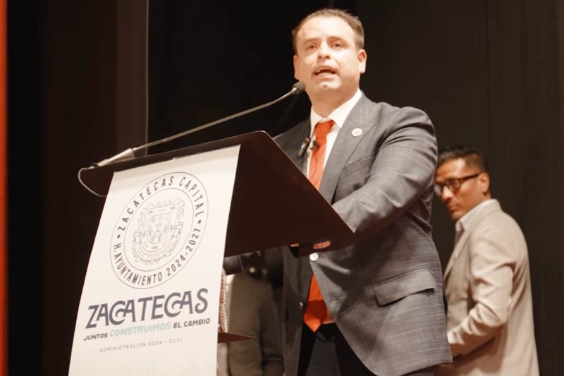 CON MICROSCOPIO LA AUDITORÍA AL GOBIERNO DE JORGE MIRANDA