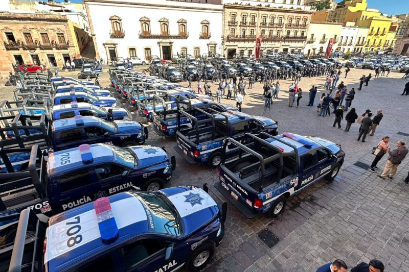 POLICÍAS DE ZACATECAS   ESTUVIERON CINCO AÑOS  SIN LICENCIA PARA PORTAR ARMAS