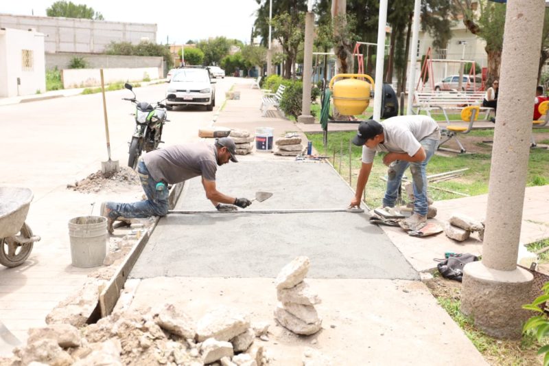 REHABILITAN EL PARQUE DE LA DIGNIDAD Y EL DEL FRACCIONAMIENTO GUADALUPE