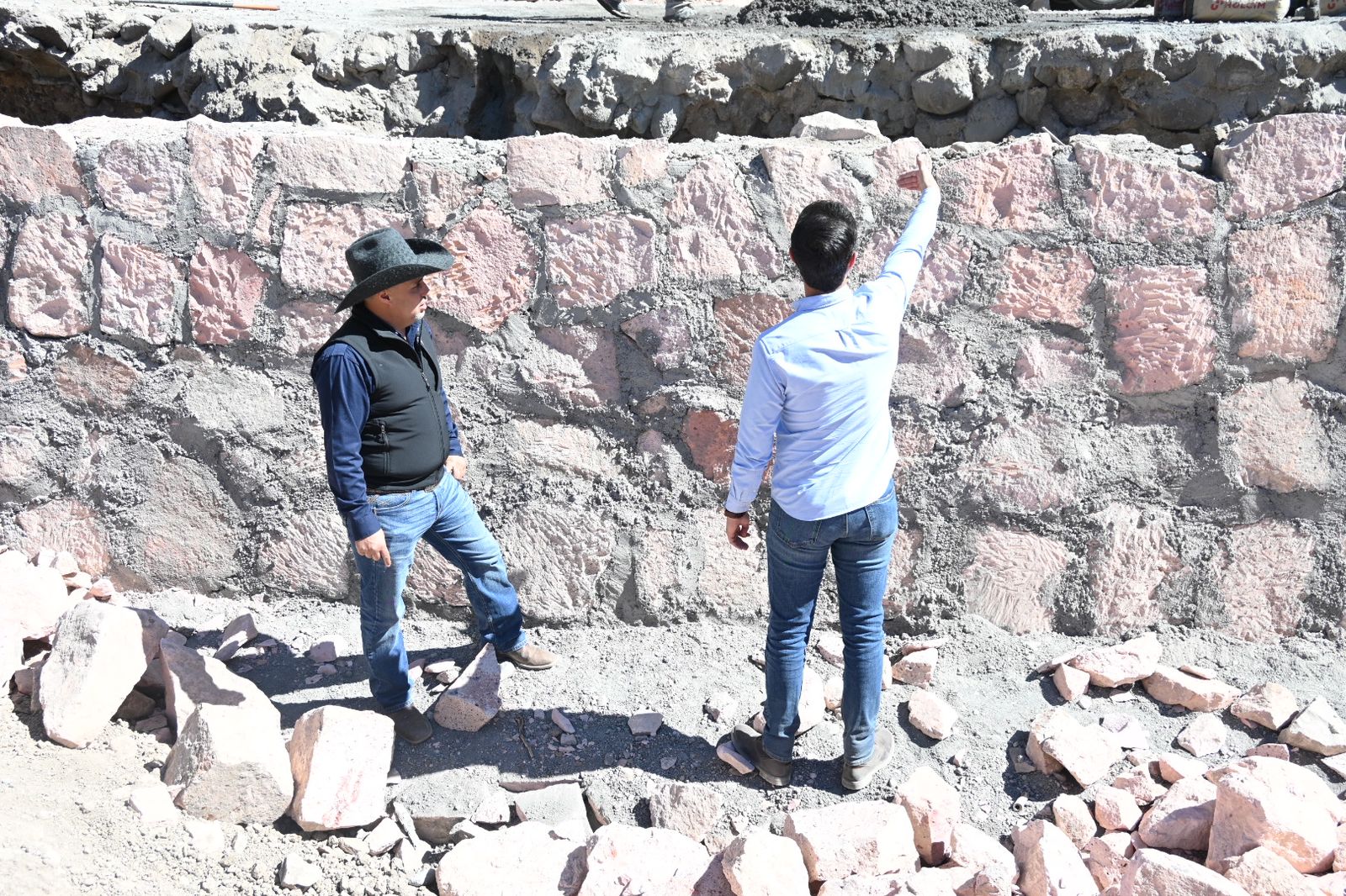 INSTALACIÓN DE ALUMBRADO PÚBLICO EN JEREZ