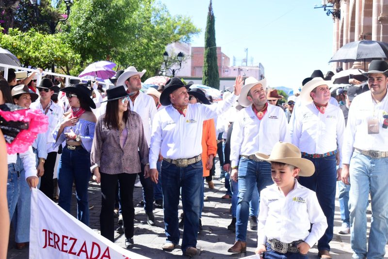 EL ENCIERRO DIURNO DE LA JEREZADA 2025 REÚNE CIENTOS DE FAMILIAS Y AFICIONADOS TAURINOS