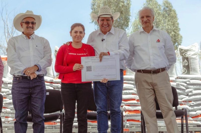 PAISANO DE MIGUEL AUZA EL DIRECTOR DE PEMEX