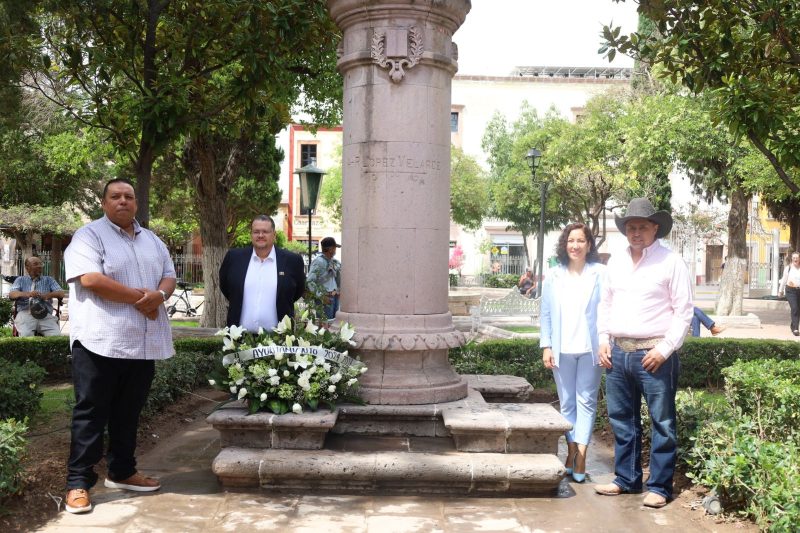 CONMEMORAN EN JEREZ 137 AÑOS DEL NATALICIO DE RAMÓN LÓPEZ VELARDE