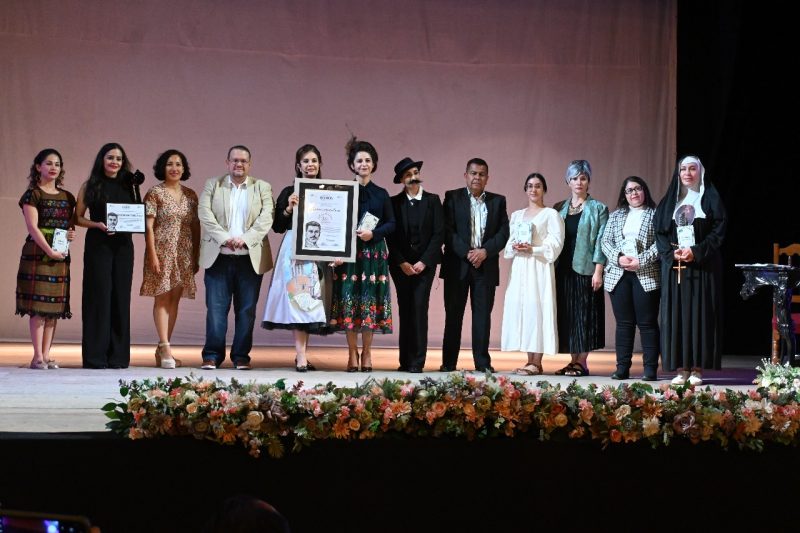 “POETAS INFILTRADOS: UN JUEGO LOPEZVELARDEANO” FUSIONA ARTE, TEATRO Y POESÍA EN JEREZ