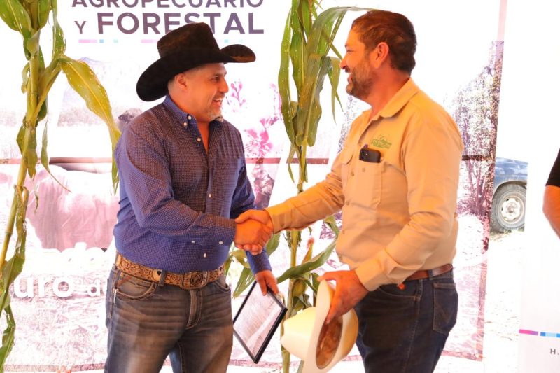 AYUNTAMIENTO DE JEREZ CAPACITA A PRODUCTORES PARA MEJORAR PRODUCCIÓN DE MAÍZ Y FORRAJE