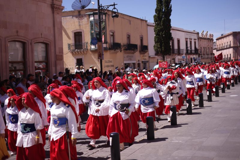 OBTIENE MORISMAS DE BRACHO RÉCORD GUINNESS, CELEBRA EL ALCADE MIGUEL VARELA