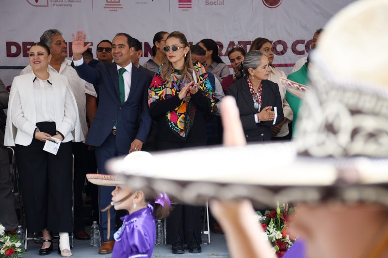Reconocen a banda sinfónica de Guadalupe por su 45 aniversario