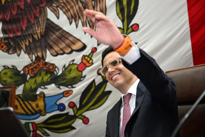 CRITICA GOBIERNO A FUTURISTAS; EL PUEBLO PIDE RESULTADOS, NO PROMESAS PARA MAÑANA: RRM