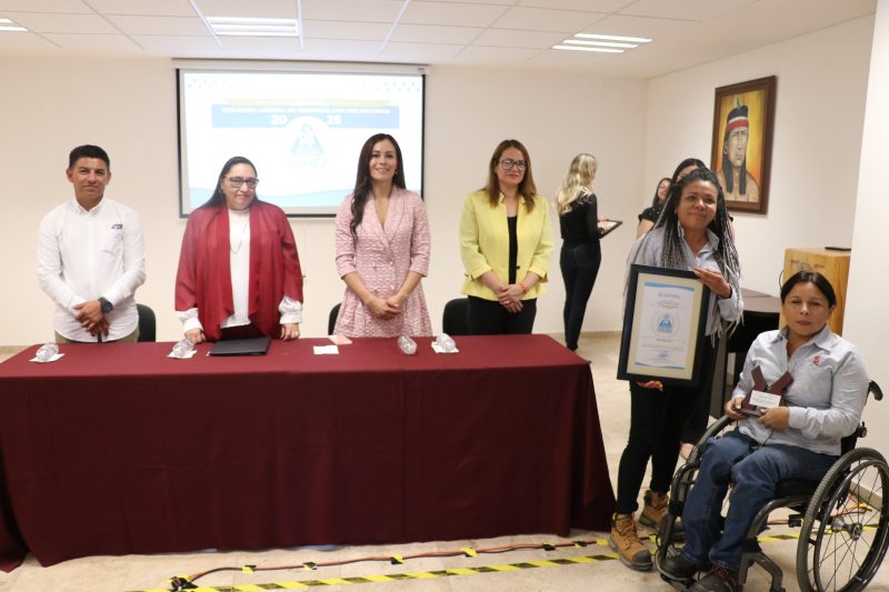 OTORGA LA CDHEZ DISTINTIVOS A OCHOS EMPRESAS QUE INCLUYEN A PERSONAS CON DISCAPACIDAD