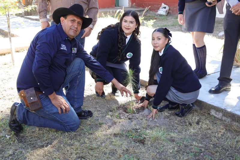 REALIZAN JORNADA DE REFORESTACIÓN A TRAVÉS DE “PLANTANDO TU FUTURO” EN LOS HARO