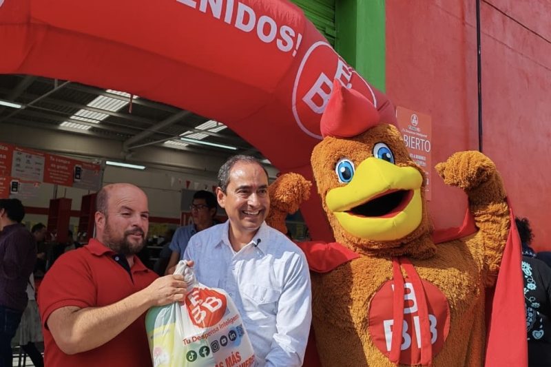 LLEGA EL DINAMISMO COMERCIAL A TACOALECHE