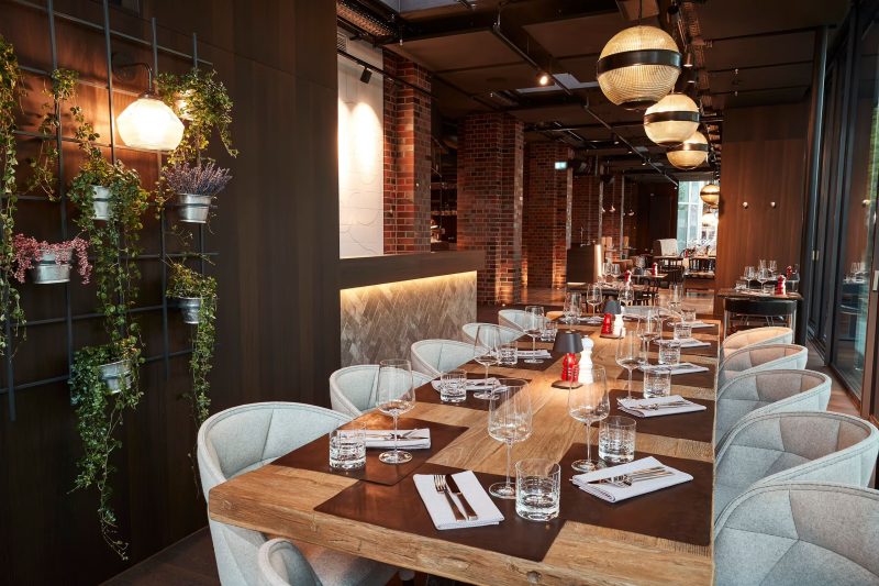 BUSCAN TERMINAR EL DIVORCIO ENTRE GOBIERNO Y RESTAURANTEROS