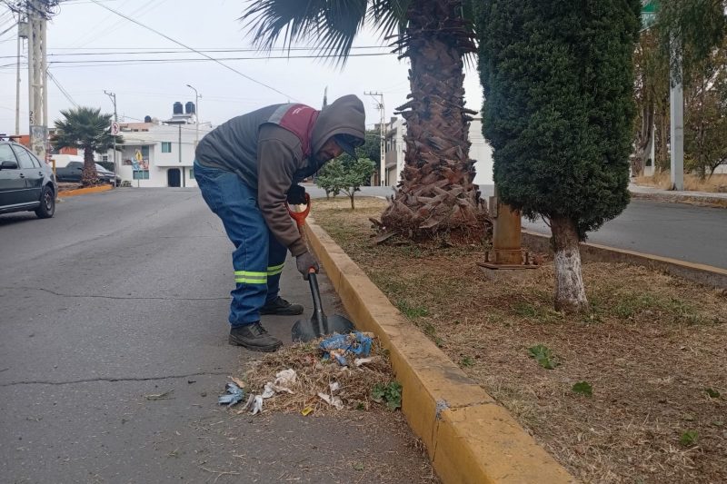 REDUCEN BASURERO CLANDESTINO EN GUADALUPE
