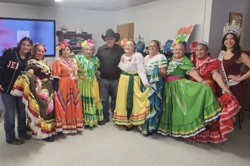 RODRIGO UREÑO FORTALECE LAZOS CON PAISANOS MIGRANTES EN TEXAS