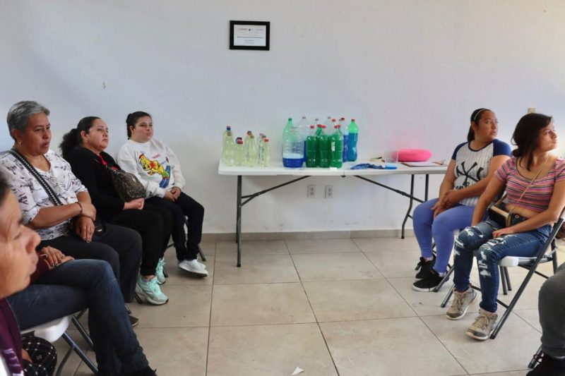 Fomenta DIF Capital autoempleo y economía familiar para personas con discapacidad