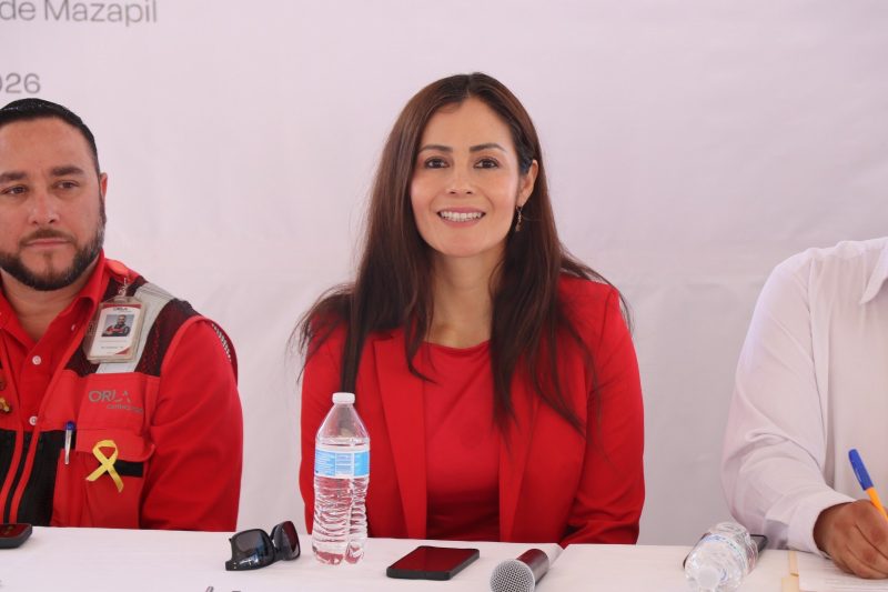 FERIA DE DERECHOS HUMANOS EN BENEFICIO DE FAMILIAS DE MAZAPIL