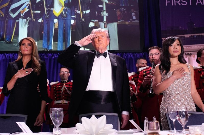 DE NUEVO BALAZOS EN UN EVENTO DE TRUMP