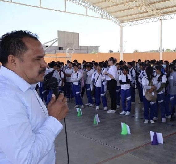 JÓVENES DE RÍO GRANDE DESARROLLAN HABILIDADES MATEMÁTICAS