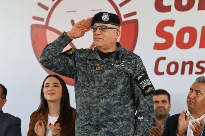 ¿Y EL GENERAL MEDINA MAYORAL?