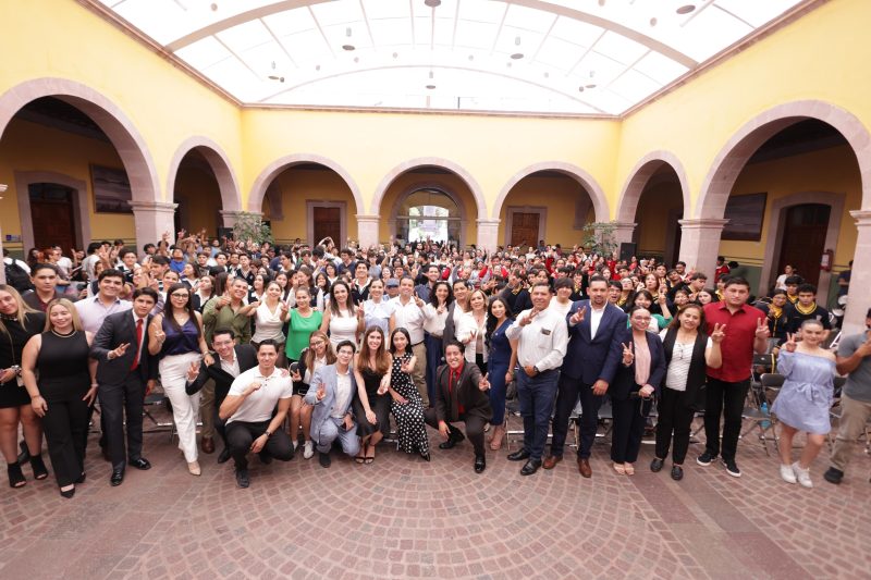 Lanza Ayuntamiento de Zacatecas el Pasaporte Juvenil
