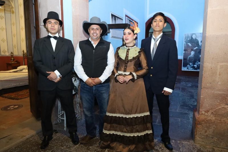 JEREZ HONRA EL LEGADO DE RAMÓN LÓPEZ VELARDE CON RECITAL INFANTIL Y PUESTA EN ESCENA MULTIDISCIPLINARIA