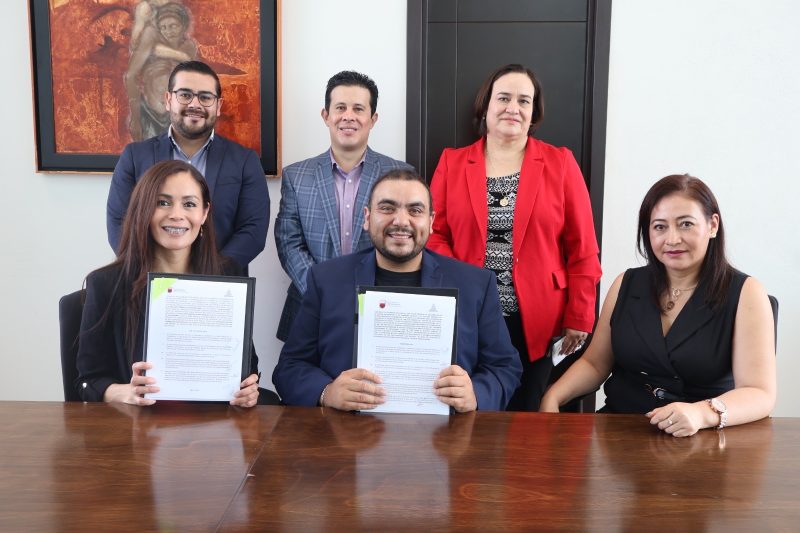 FIRMAN CONVENIO CDHEZ Y LA SFP PARA FORTALECER LA TRANSPARENCIA Y LA RENDICIÓN DE CUENTAS