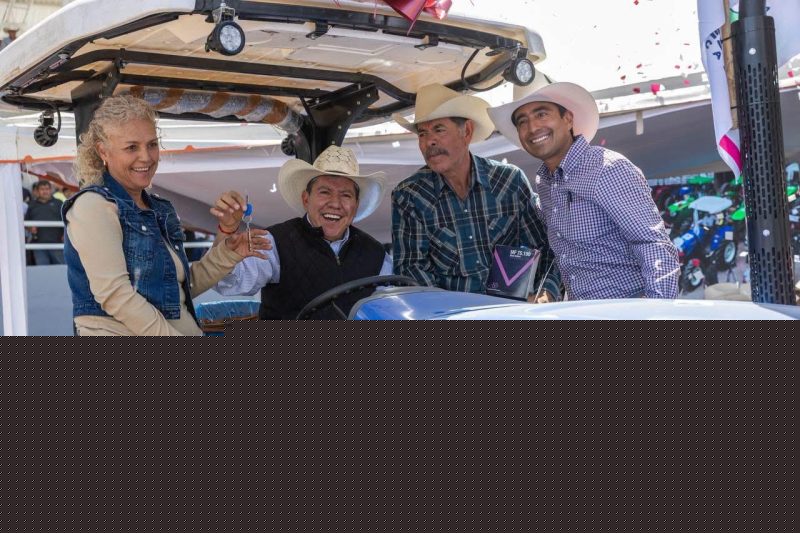 YA NO ME AYUDES COMPADRE