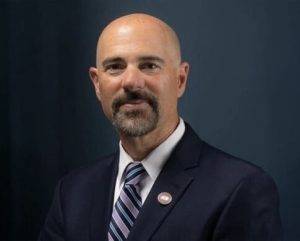 TERRY COLE, DIRECTOR DE LA DEA, SUBE LA PRESIÓN DE EU A MÉXICO