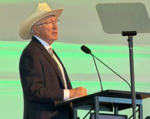 GARROTAZO POLÍTICO DE SHEINBAUM A MIGRANTES