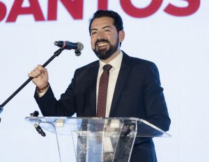JAMÁS DEFRAUDARÉ LA CONFIANZA  DEL PUEBLO: SANTOS GONZÁLEZ HUERTA